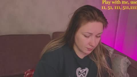 Snapshot of cute_darina chatting on 09.30.25 Everyday stream in the same time online show from 09.30.25