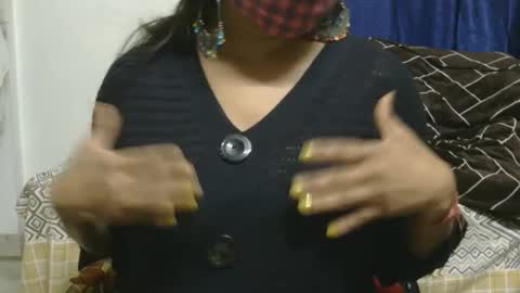 Snapshot of cute_kashmira99 chatting on 01.07.25 kashmira online show from 01.07.25