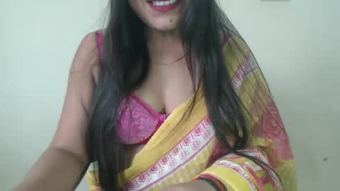 Snapshot of cute_kavya chatting on 09.26.25 cute_kavya online show from 09.26.25