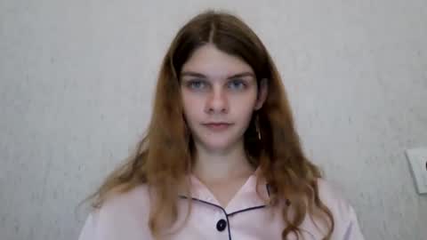 Snapshot of cute_kitte chatting on 12.14.24 cute_kitte online show from 12.14.24