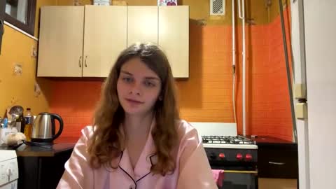Snapshot of cute_kitte chatting on 01.09.25 cute_kitte online show from 01.09.25