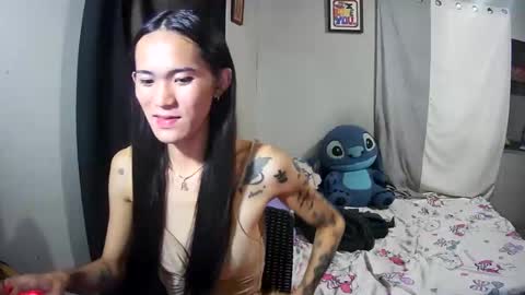 Snapshot of cute_lesty chatting on 09.18.25 cute_lesty online show from 09.18.25