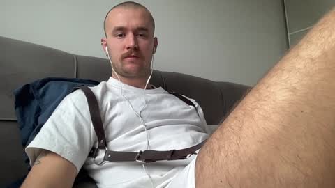 cute_skywalker online show from 12.21.24