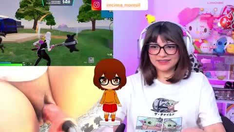 Snapshot of cutecinamonroll chatting on 10.08.25 Cinna independent model online show from 10.08.25