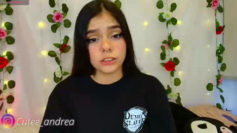 Snapshot of cutee_andrea chatting on 09.21.25 Andrea 3 online show from 09.21.25