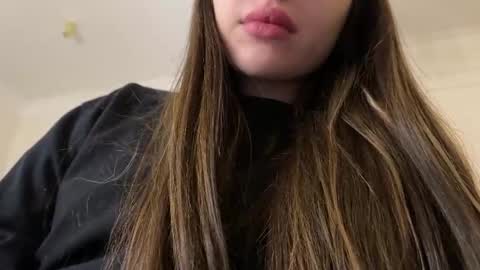 Snapshot of cuteelsa_ chatting on 02.19.25 Elsa online show from 02.19.25