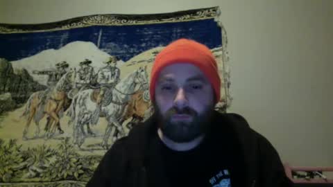 Snapshot of cutehungboi chatting on 01.12.25 cutehungboi online show from 01.12.25