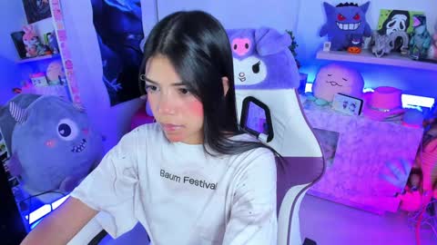 Snapshot of cutestephuwu chatting on 12.04.24 - independent model online show from 12.04.24