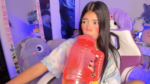 Snapshot of cutestephuwu chatting on 02.07.25 - independent model online show from 02.07.25