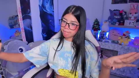 Snapshot of cutestephuwu chatting on 02.07.25 - independent model online show from 02.07.25