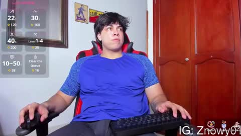 Snapshot of cuteznowyy chatting on 01.08.25 Ask me online show from 01.08.25