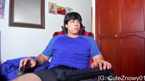 Snapshot of cuteznowyy chatting on 02.22.25 Ask me online show from 02.22.25