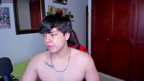 Snapshot of cuteznowyy chatting on 09.09.25 Ask me online show from 09.09.25