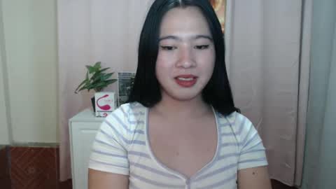 cutie_asianwoman online show from 12.15.24