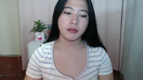 cutie_asianwoman online show from 12.18.24