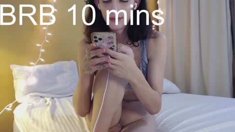 Snapshot of cutie_lilliana chatting on 12.02.24 Lilliana or Lil 3 online show from 12.02.24