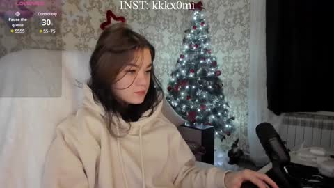 Snapshot of cutiekitty_cb chatting on 12.14.24 cutiekitty_cb online show from 12.14.24
