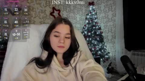 Snapshot of cutiekitty_cb chatting on 12.14.24 cutiekitty_cb online show from 12.14.24