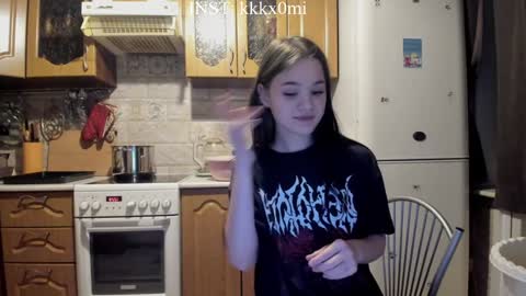 Snapshot of cutiekitty_cb chatting on 12.24.24 cutiekitty_cb online show from 12.24.24