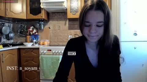 Snapshot of cutiekitty_cb chatting on 09.30.25 cutiekitty_cb online show from 09.30.25