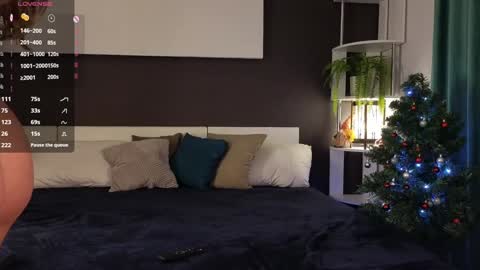 Isabella online show from 01.04.25