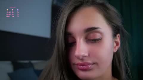 Isabella online show from 03.04.25