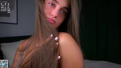 Isabella online show from 11.09.25