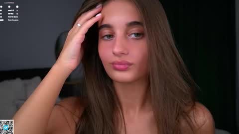 Isabella online show from 11.12.25