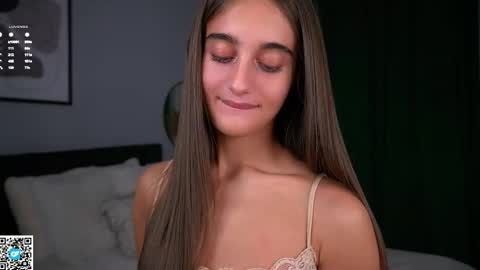 Isabella online show from 11.15.25