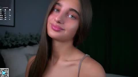 Isabella online show from 12.05.25