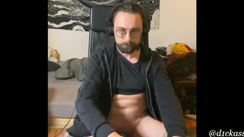 Snapshot of d1ckass chatting on 11.04.25 d1ckass online show from 11.04.25