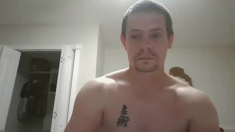 Snapshot of daddy_smallz chatting on 10.20.25 XChampX online show from 10.20.25