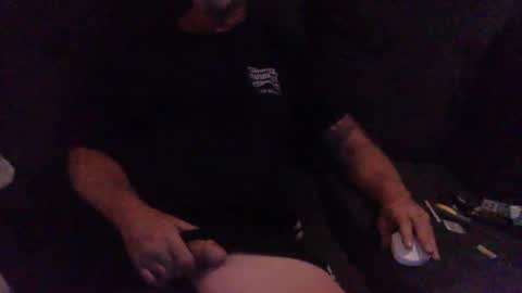 Snapshot of daddydj4aprincess chatting on 02.16.25 DJ online show from 02.16.25