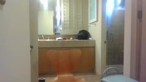 Snapshot of daddyjayare760 chatting on 01.01.25 daddyjayare760 online show from 01.01.25