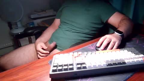 Snapshot of daddypimp3 chatting on 09.11.25 Paul online show from 09.11.25