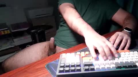 Snapshot of daddypimp3 chatting on 10.18.25 Paul online show from 10.18.25