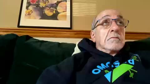 Snapshot of daddyweis chatting on 10.17.25 daddyweis online show from 10.17.25