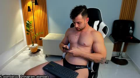 Snapshot of dafboy_ chatting on 12.29.24 Allan Daf online show from 12.29.24