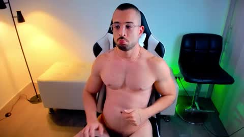 Snapshot of dafboy_ chatting on 09.16.25 Allan Daf online show from 09.16.25