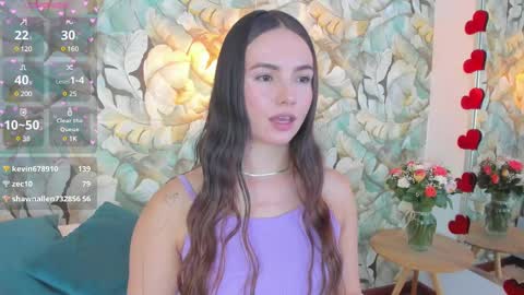 Snapshot of dafnevega chatting on 03.10.25 Dafne online show from 03.10.25