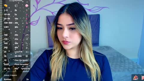 Snapshot of dahliamoore chatting on 12.15.24 Dahlia online show from 12.15.24