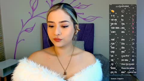 Snapshot of dahliamoore chatting on 12.27.24 Dahlia online show from 12.27.24