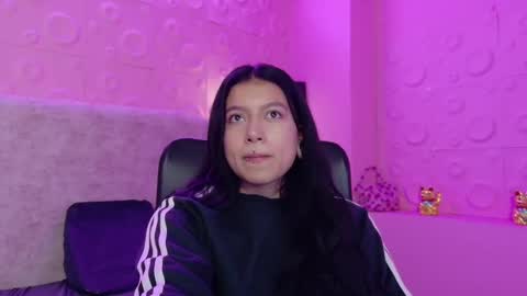 Snapshot of daila51 chatting on 11.23.25 Daila online show from 11.23.25