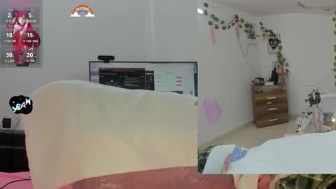 daki_ume_ online show from 12.01.25