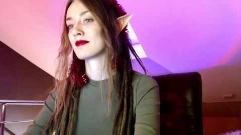 Dalia  online show from 12.21.24