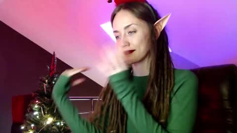 Dalia  online show from 12.25.24