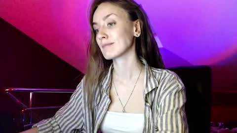 Dalia  online show from 01.06.25