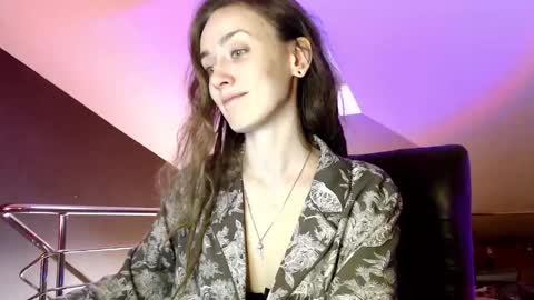 Dalia  online show from 01.10.25