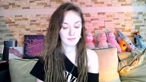 Dalia  online show from 10.08.25