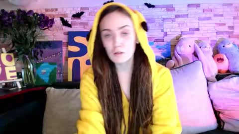 Dalia  online show from 11.05.25